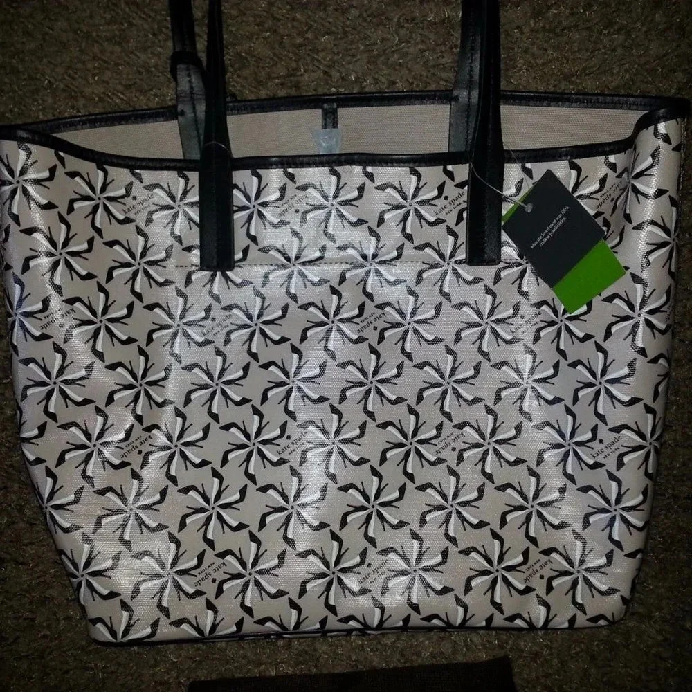 KATE SPADE-NEW YORK-Bloome Pinwheel Court-Tanner Tote-Crisp Linen-NWT - Picture 2 of 8